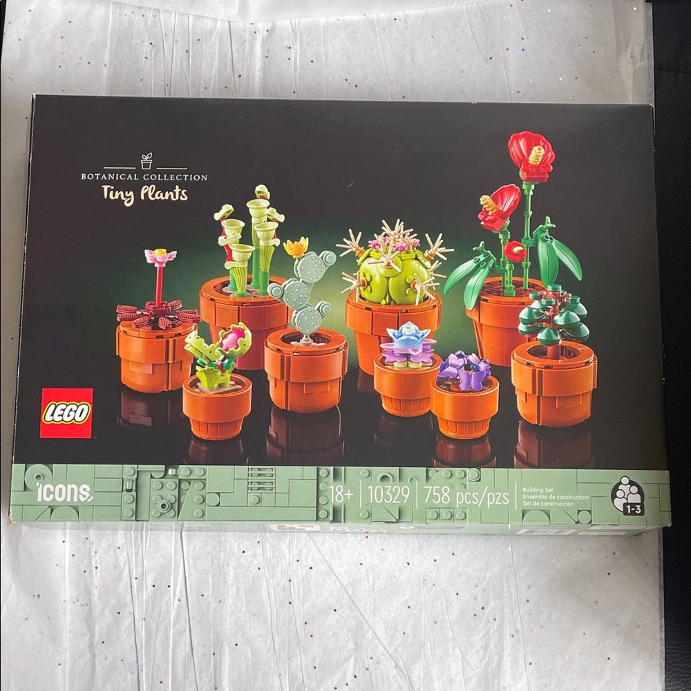 LEGO Botanical Collection NWT